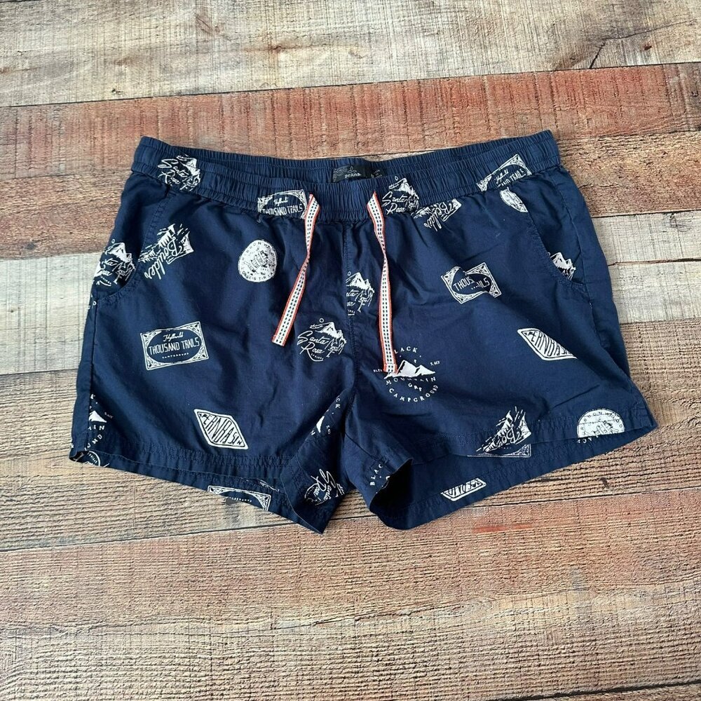 Prana Women's Size Medium Hiking Trail Shorts in Blue